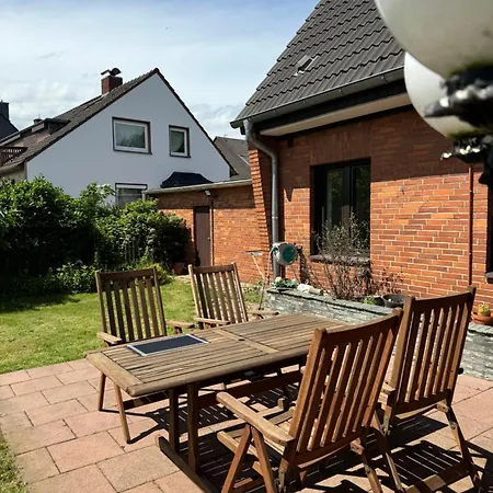 Apartment Modernes Haus In Messe Flughafen Dus