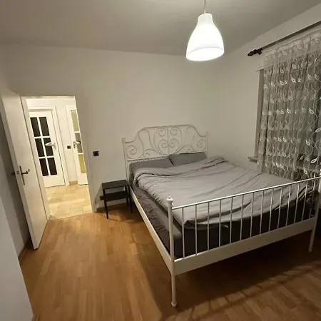 Apartment Modernes Haus In Messe Flughafen Dus Ratingen